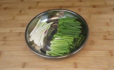 ​葱油拌面家常做法，我能一周吃5次，真香比饭店的还好吃