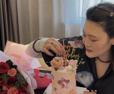 ​王一梅低调庆生！瘦身成功却依旧单身，未来转型当女排教练？
