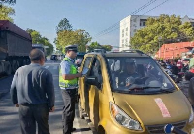 ​“老头乐”禁令：2025年，你的代步车还能上路吗？