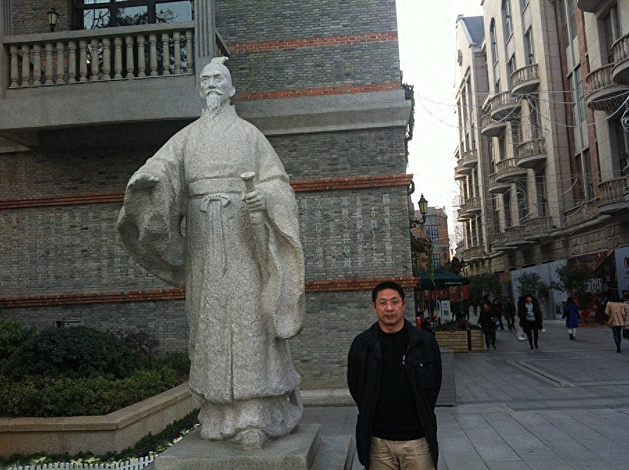 楚河汉街，大武汉的繁华和美（附旅行攻略）