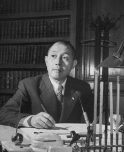 ​她求丈夫迎娶亲妹，丈夫照办后她却康复，从此被骂作“渔色将军”