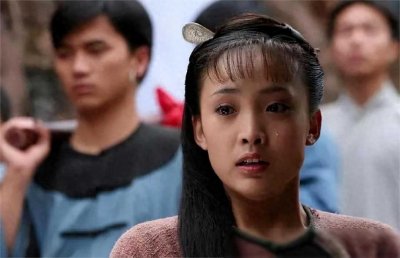 ​一夜爆火全国后，她被丈夫连捅13次毙命，演员白静的荒唐人生自