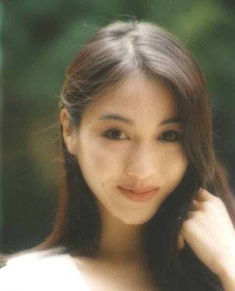 黎姿现状盘点（晒女儿为她准备的惊喜）(10)