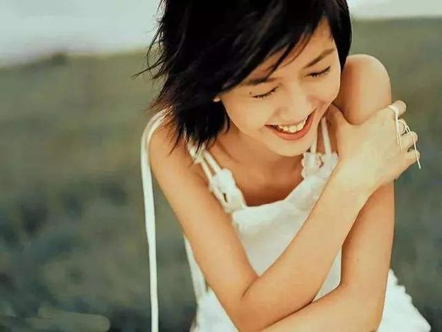 孙燕姿对比周杰伦(那年21岁的周杰伦)(4)