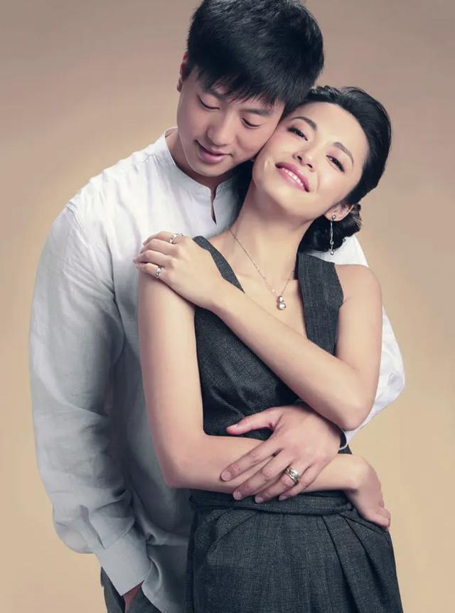 姚晨当年与凌潇肃的爱情故事 姚晨和凌潇肃离婚(20)