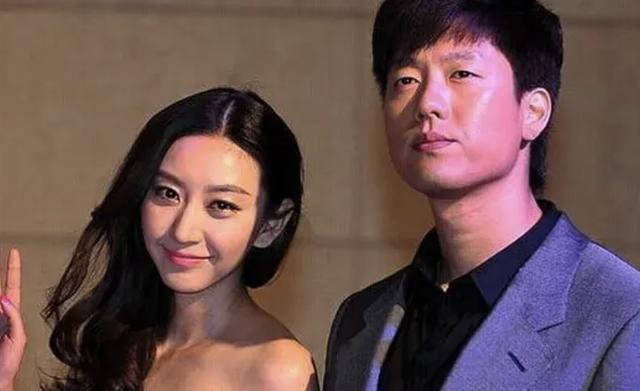 姚晨当年与凌潇肃的爱情故事 姚晨和凌潇肃离婚(12)