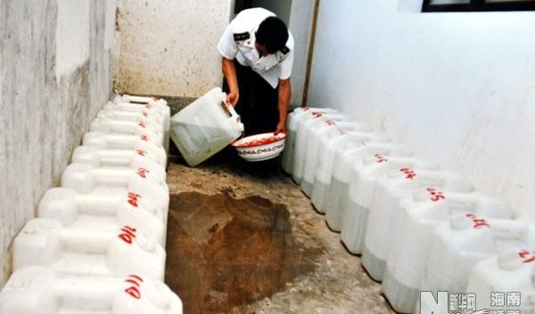 海底淡水,海水是咸的,为什么海底会存在淡水?图5