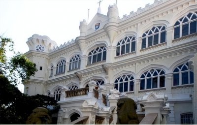 ​香港大学真的比清华大学好吗？