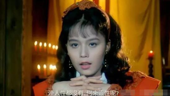 林正英将她捧红，却劝她退圈，邹兆龙也曾发誓要娶她，如今成路人