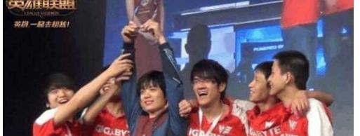 为什么中国的DOTA能与世界为敌, 而LOL却不行?