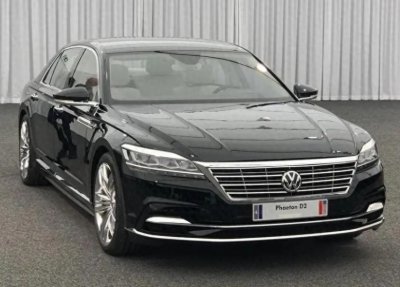 ​全新外观+豪华内饰！全新大众辉腾实车图，终于有点豪车的样子了