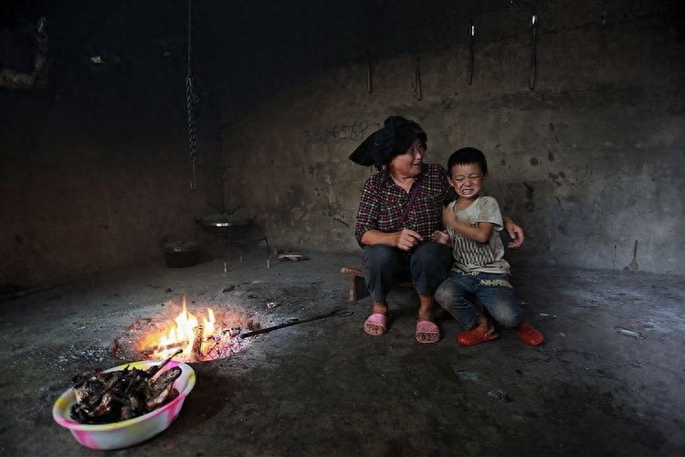 一个喜欢玩火的民族，称自己为火的子孙