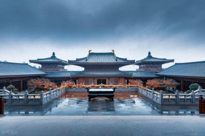 ​百姓并不知道什么是朝廷，他们心里的朝廷就是我们这些官