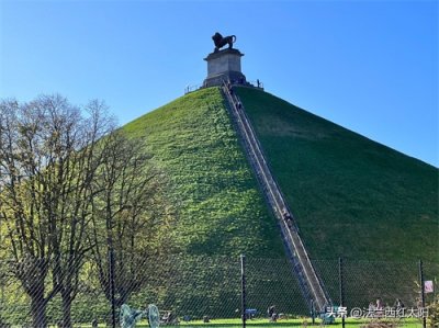 ​举世闻名的滑铁卢