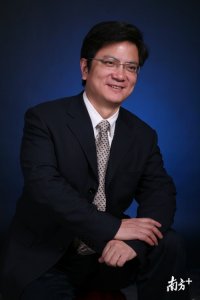 ​足足两小时，全干货！教育部特聘教授郑强首次中山演讲