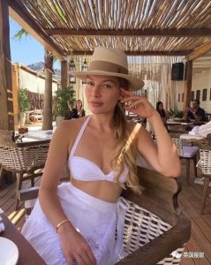 ​网红启课教你钓富人 变雅致能钓富人?安娜·贝（Anna Bey）