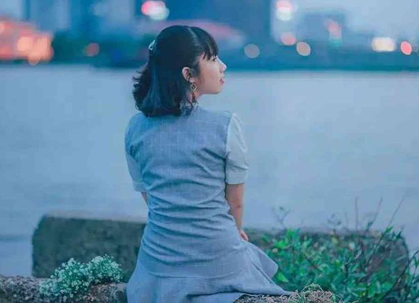 男生是不是都吃过女朋友那个是什么意思？